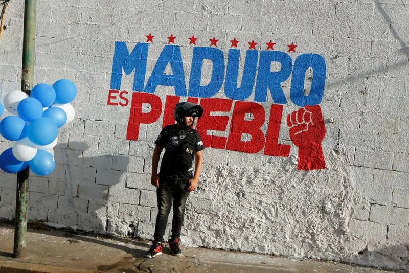 Distrust, Desertions and Shrinking Perks Erode Socialist Party’s Grip in Venezuela