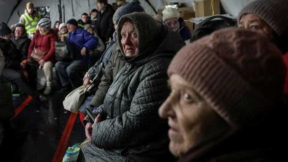 Kyiv Braces For Subzero Cold With Just 1.5–2 Hours Of Power After Massive Russian Strikes