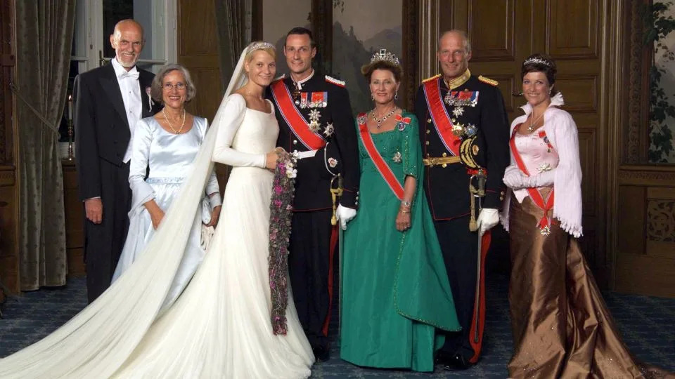 Epstein Files Deepen Crisis for Norway’s Royal Family — Crown Princess Mette‑Marit Faces Backlash