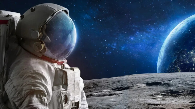 Bivši astronauti upozoravaju: Teža Axiomova odela za Artemis povećavaju rizik tokom mesečevih šetnji