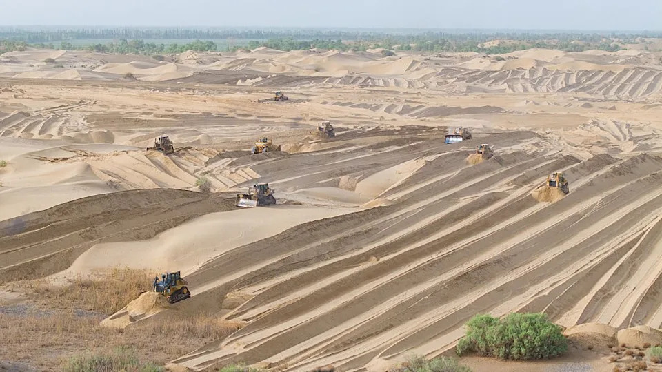 Kako Kina Pretvara Obod Taklamakana U Ponor Ugljenika — Šta Pokazuju 25 Godina Podataka