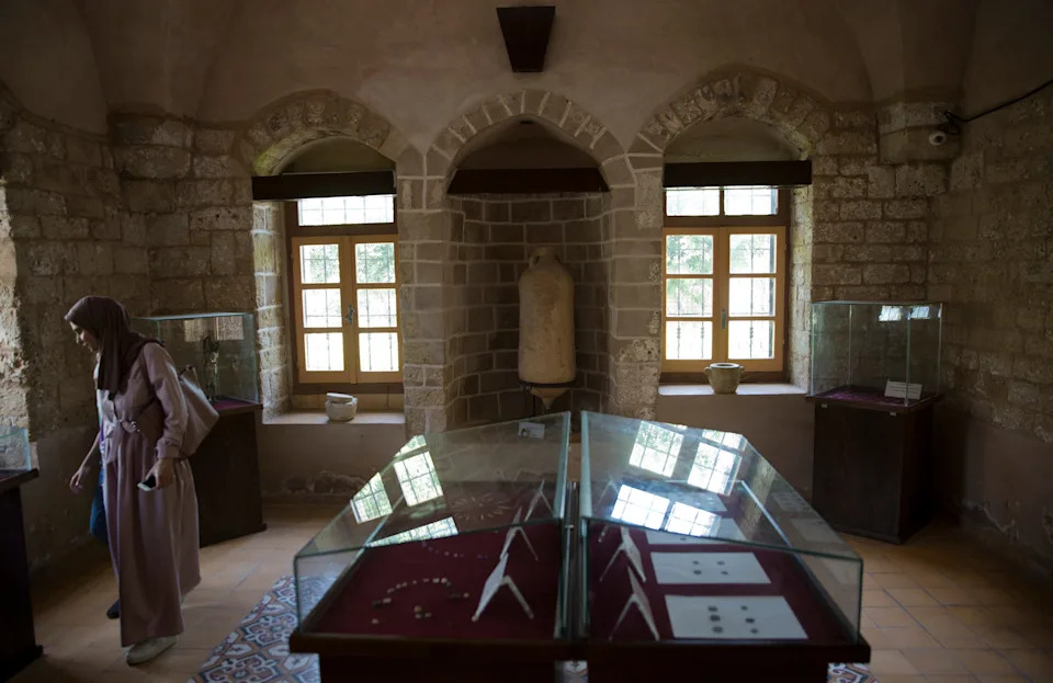 Spasiti prošlost: Palestinci pokušavaju sačuvati kulturno nasleđe Gaze iz ruševina