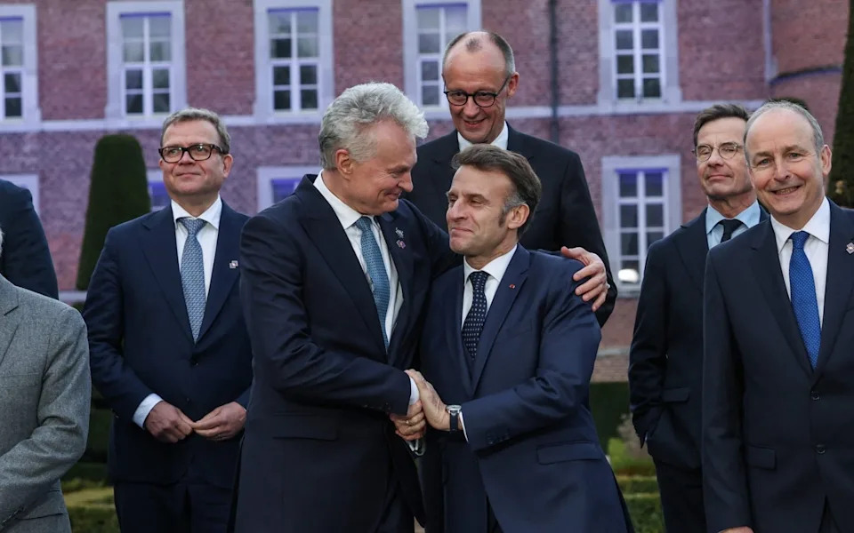 Nemačka i Francuska Otvaraju Pregovore o Evropskom Nuklearnom Štitu — Put Ka Manjoj Zavisnosti od SAD