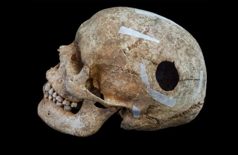 Otkriće u Kembridžu: Grobni Jarak Iz 9. Veka i 