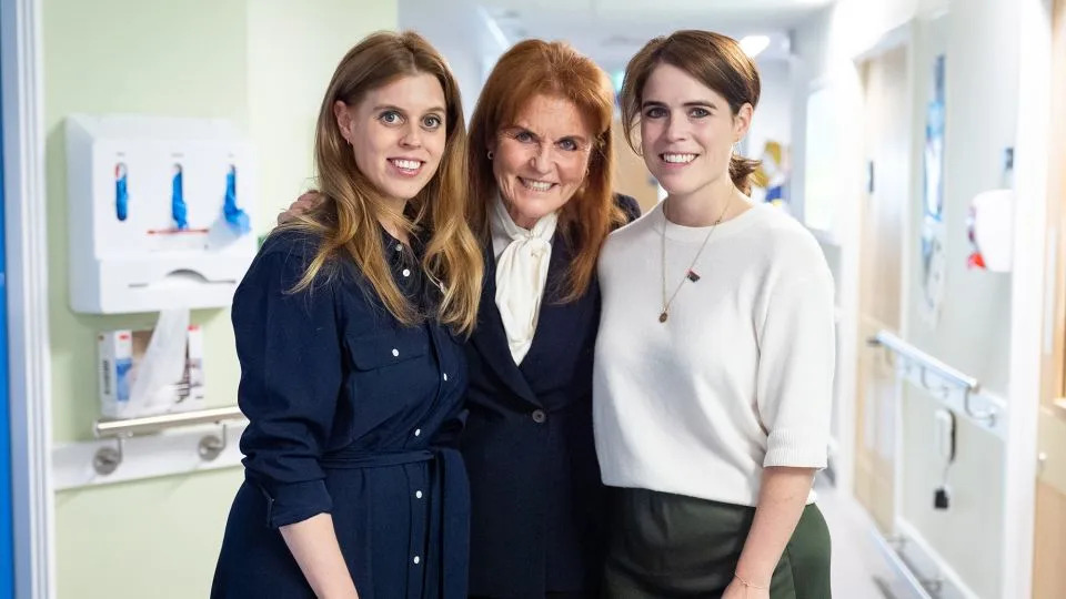 Princeze Beatrice i Eugenie Pod Pritiskom Nakon Nove Serije 'Epstein' Dokumenata