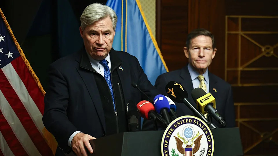 Zelenski Se Sreo Sa Demokratskim Senatorima: Zahvalio SAD I Predložio Korišćenje Zamrznutih Ruskih Sredstava