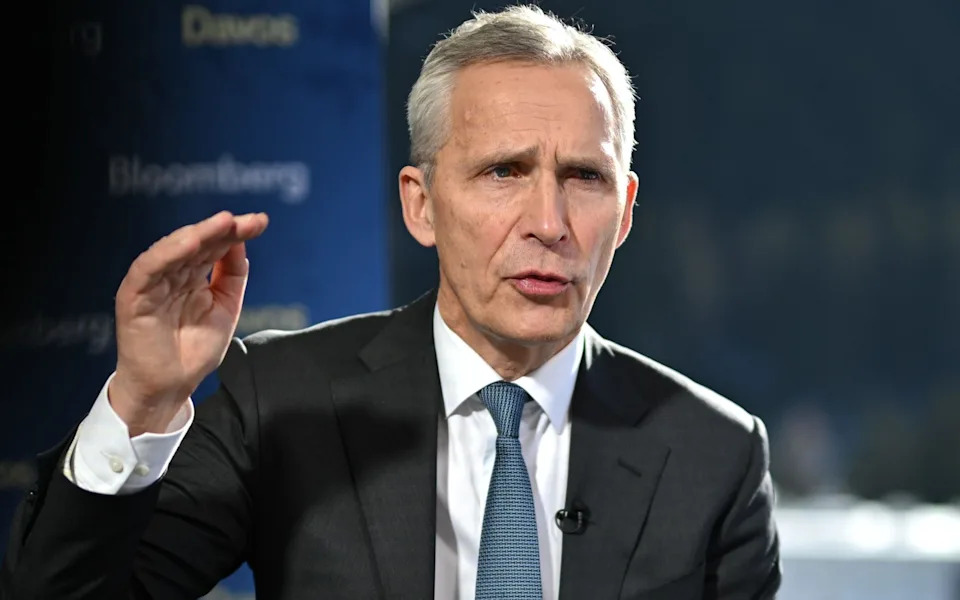 Kako Evropa može razviti nezavisni nuklearni odvraćaj: uloga malih taktičkih bombi