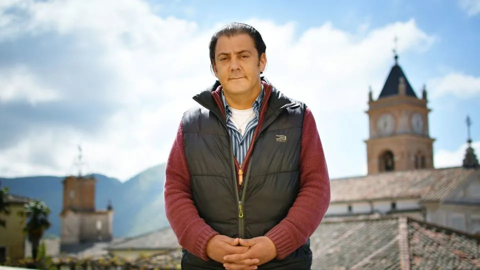 DOJ Dokumenti Pokazuju: Steve Bannon Je 2019. Tražio Pomoć Jeffreya Epsteina Da 'Sruši' Papu Franja