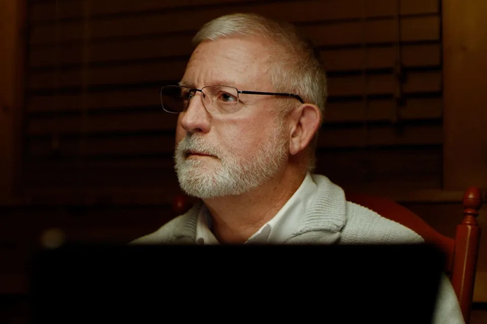 Three Florida Students Died After Hypnosis Sessions With Their Principal — The Unsettling Case of Dr. George Kenney