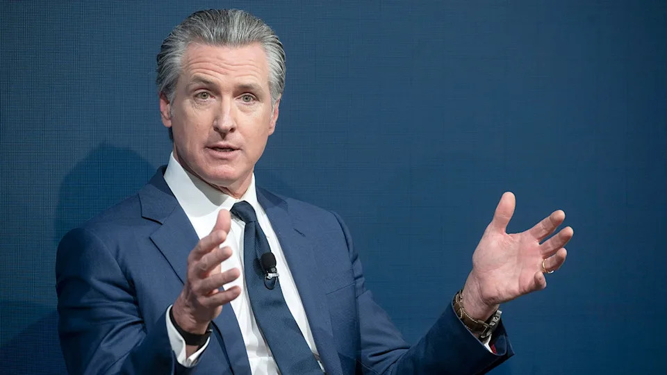 Cruz Calls Newsom 'Historically Illiterate,' Posts Clown Emoji After Governor's Response
