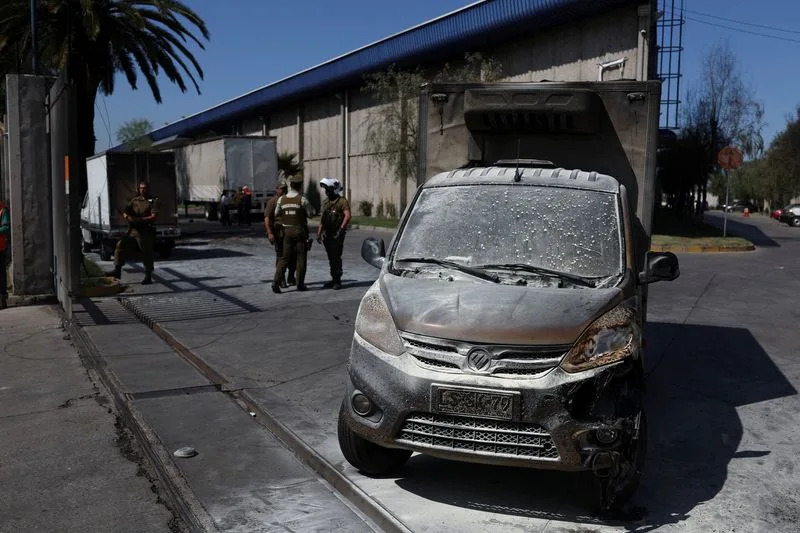 Liquid Gas Truck Overturns and Explodes in Santiago, Killing Four and Injuring 17