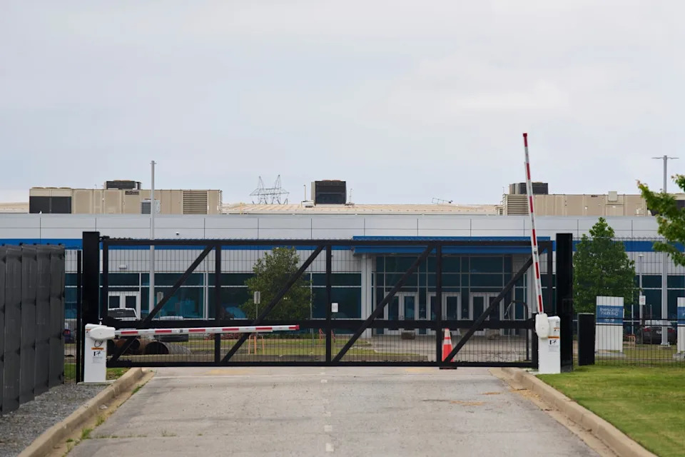 Velike tehnološke kompanije grade „vanmrežne“ podatkovne centre: šta to znači za klimu, zajednice i račune