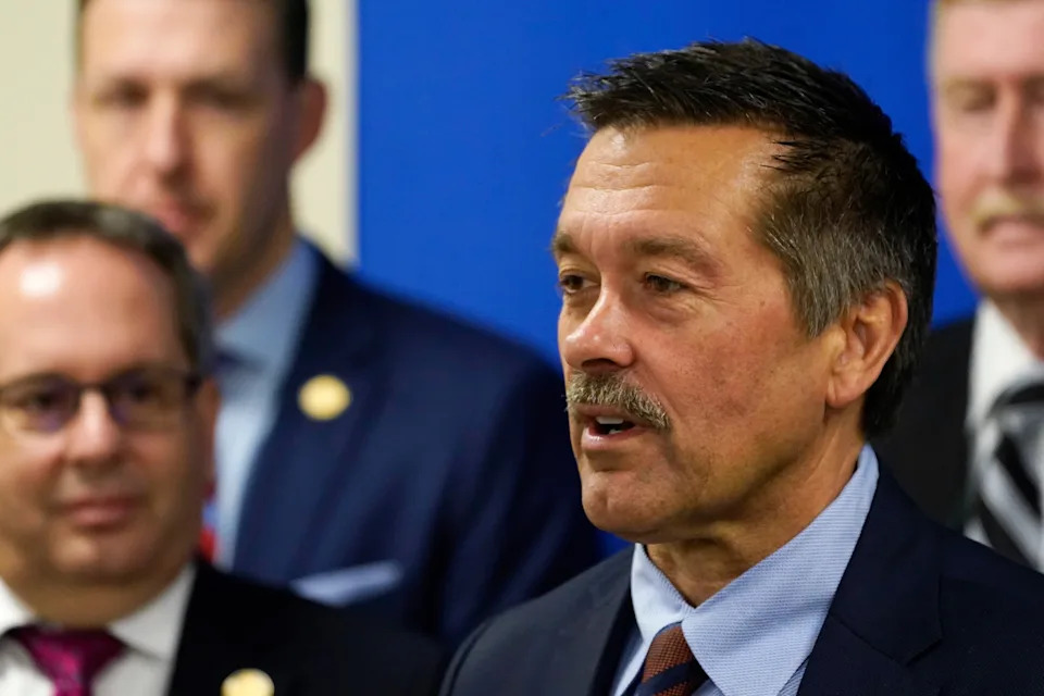 Virginia Democrats Pass Map That Could Flip Four U.S. House Seats — Court Order Threatens April Referendum