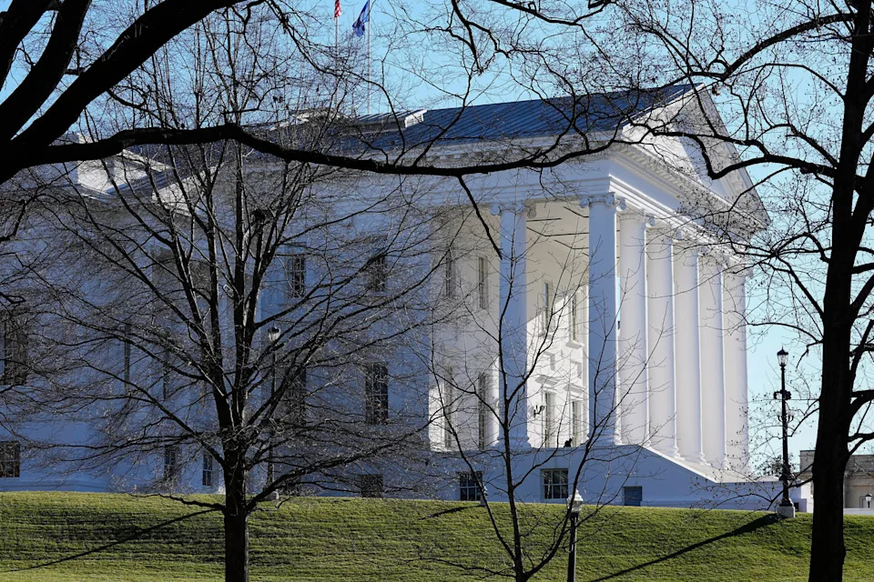 Virginia Democrats Pass Map That Could Flip Four U.S. House Seats — Court Order Threatens April Referendum