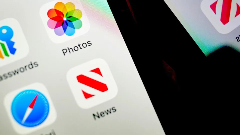 Sen. Marsha Blackburn Asks Apple To Explain Alleged Political Bias In Apple News