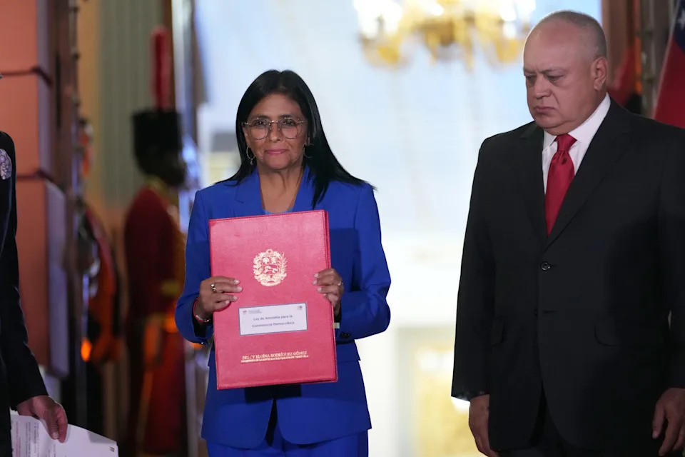 Venezuela Says 1,557 Have Applied For Amnesty; Officials Report Hundreds Freed