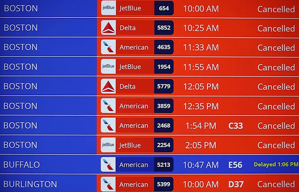 Historic East Coast Blizzard Grounds One-In-Five U.S. Flights, Major Hubs Nearly Shut Down
