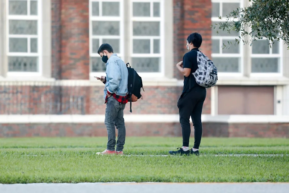 Usamljenost i porodični konflikti povećavaju agresiju kod tinejdžera — Dečaci posebno pogođeni