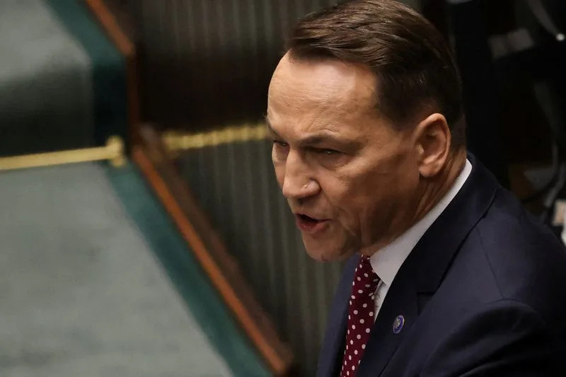 Sikorski: Poljska Je Lojalan Saveznik SAD, Ali Neće Biti „Budala“ — Poziv Evropi Na Veću Odgovornost