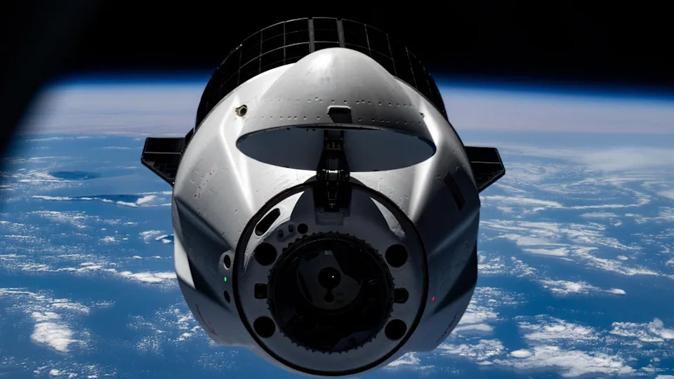 SpaceX Dragon Se Odvaja Od ISS-a Danas — Gledajte Uživo Povratak Poslate Naučne Opreme