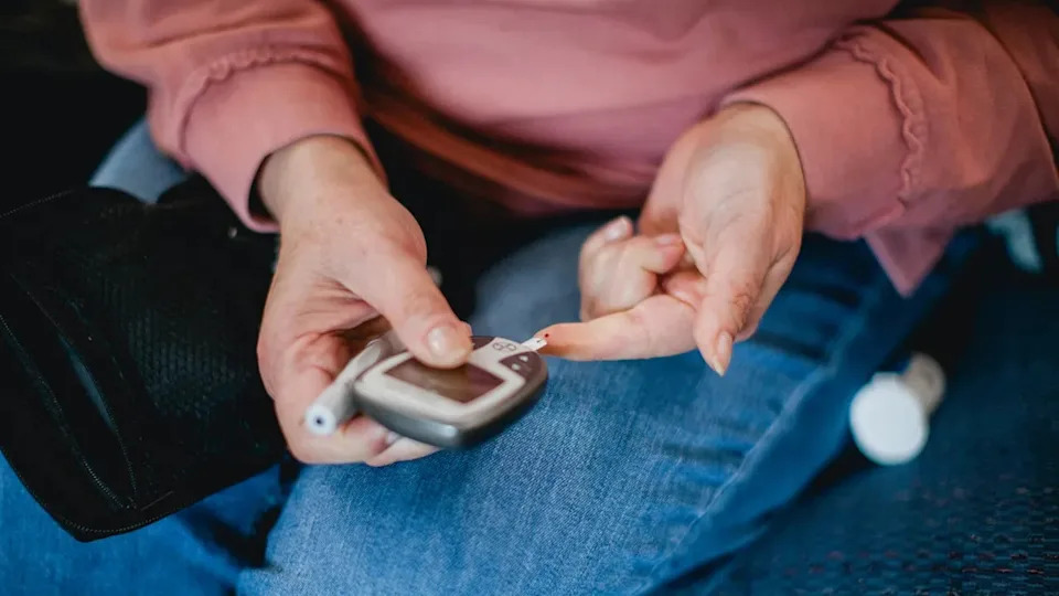 Proboj u Lečenju Dijabetesa: mRNA Nanopartikli Štite Beta Ćelije i Usporavaju Tip 1 Dijabetes