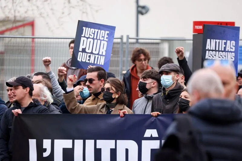 Ubistvo u Lionu Okupilo Krajnju Desnicu širom Evrope — Mobilizacija i Bezbednosni Rizici