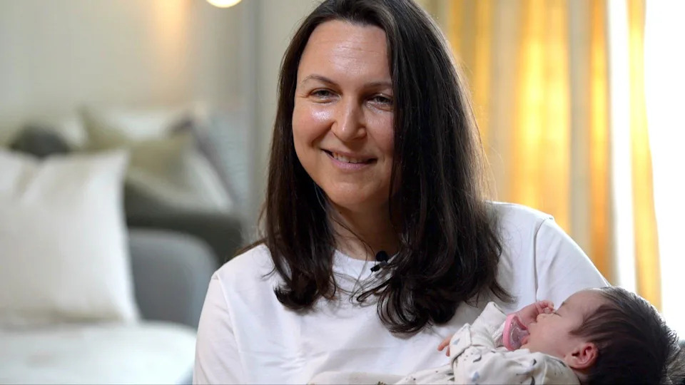 Studija: Trudnoća smanjuje sivu materiju ~5% — Mozak se 