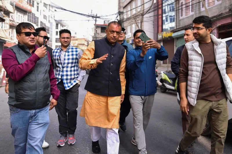 Glasanje u Nepalu Zatvoreno: Mladež Traži Promene, Prebrojavanje Počinje