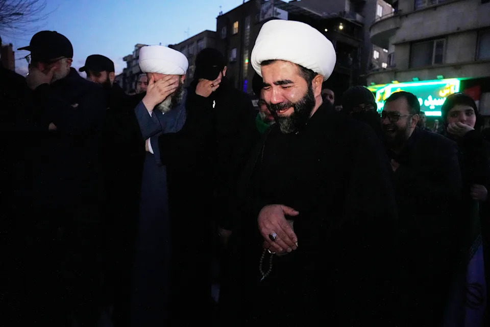 Potresne fotografije: Vazdušni udari SAD i Izraela ostavljaju razaranje u Iranu