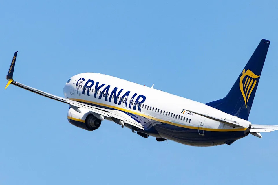 Ryanair Flight Diverts Three Times, Lands in Manchester With Only Six Minutes of Fuel — UK Safety Probe Opened