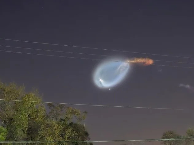 SpaceX Stvorio Duginu 'Meduzu' Na Nebu Iznad Floride — Spektakl Falcon 9 Pre Svitanja