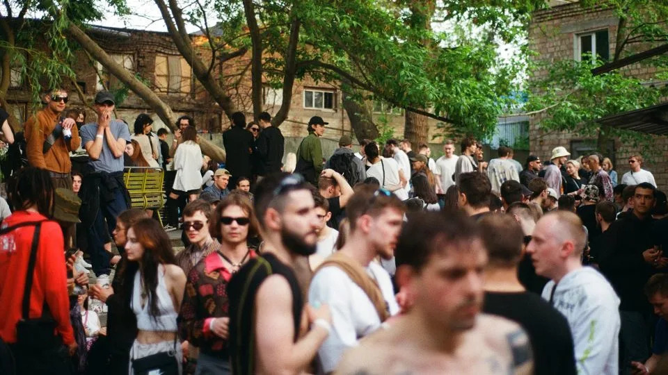 'Raveovaćemo na Putinovom grobu': Ples Kao Otpor U Ukrajini U Četvrtoj Godini Rata