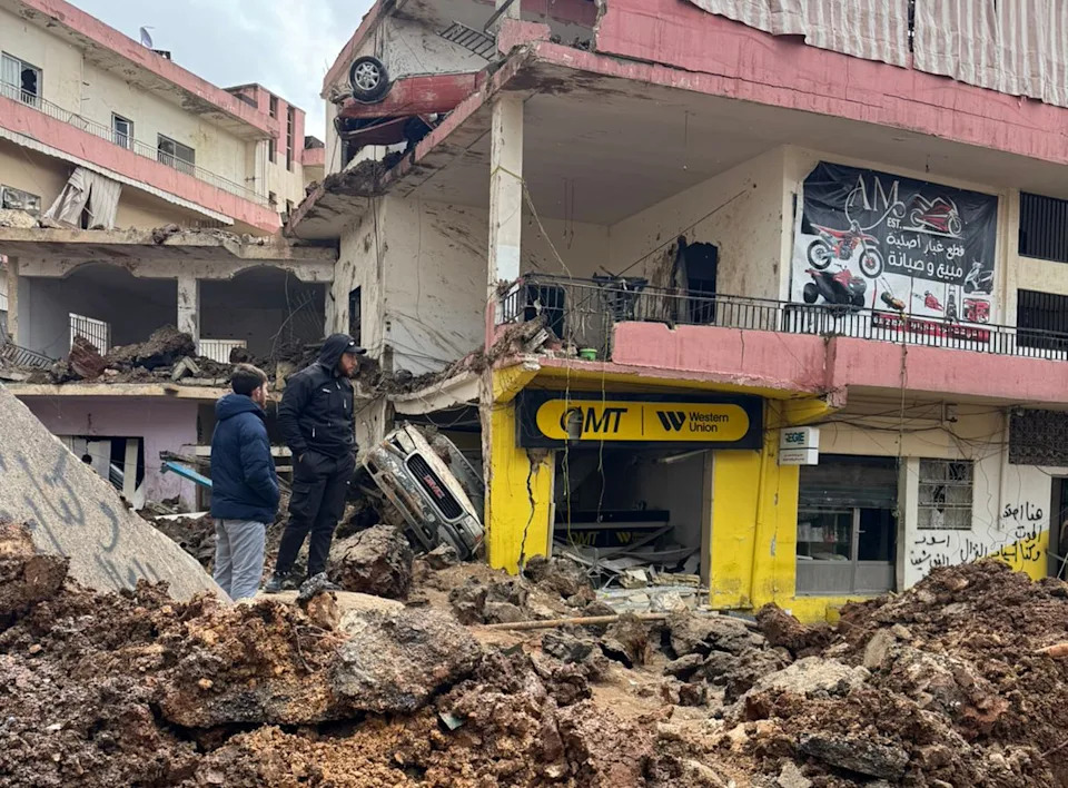 Najnovije: Izrael Gađao Liban i Naftni Depo u Teheranu; Iran Pogodio Desalinizaciju u Bahreinu