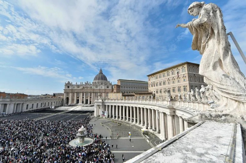 Papa Leo Poziva Na Prekid Bombardovanja I Otvaranje Dijaloga Usred Rastućeg Nasilja Na Bliskom Istoku