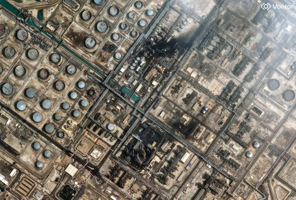 Rat u Iranu Potresa Energetski Sistem — Da Li Kriza Podstiče Prelaz Na Obnovljive Izvore?