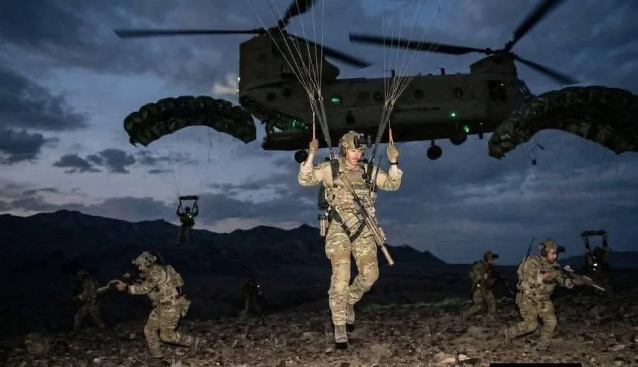 Provera činjenica: Netačno — 173 pripadnika Delta Force nisu zarobljena u Iranu, fotografije su AI