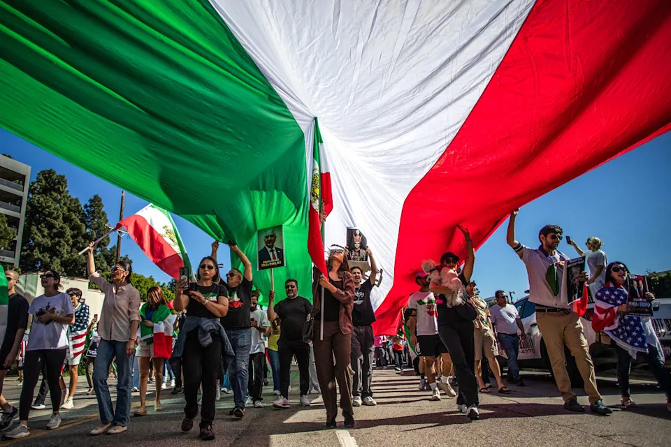 Iran's Endurance Strains Global Oil Markets as Trump Launches Broad Tariff Probes