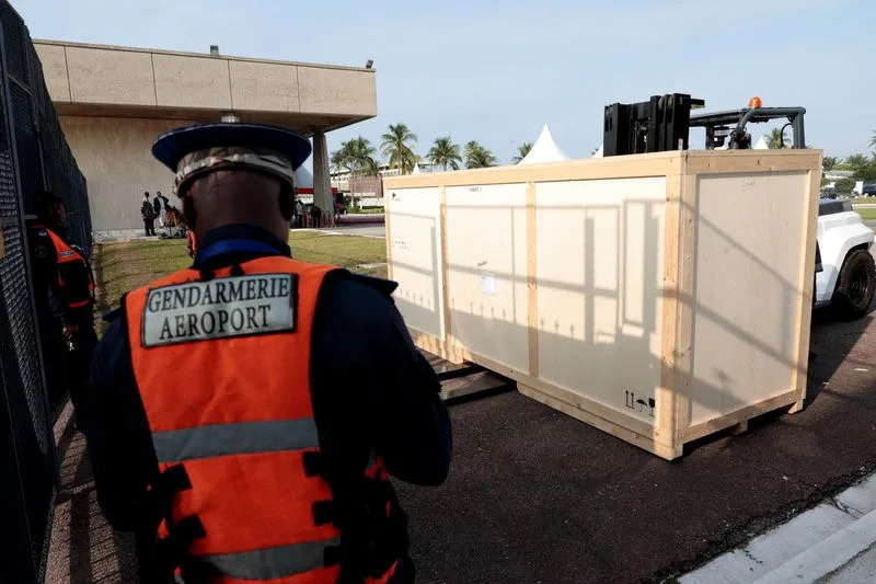 Obala Slonovače Dočekala 'Govoreći Bubanj' — Prvi Artefakt Vraćen Iz Francuske