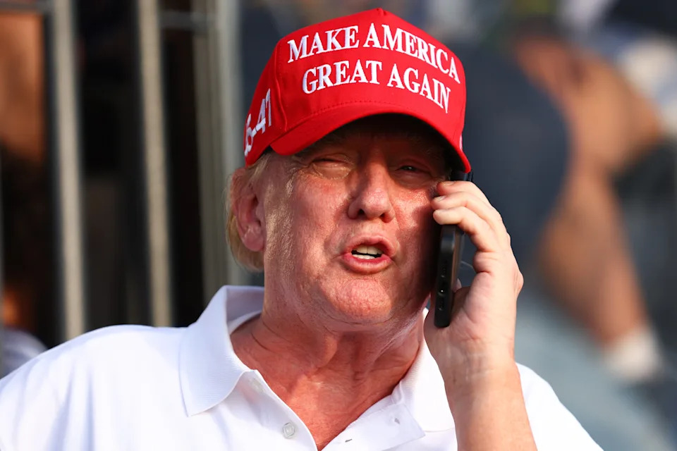 Trump's Open Phone Line Fuels White House Chaos and Bids for Influence