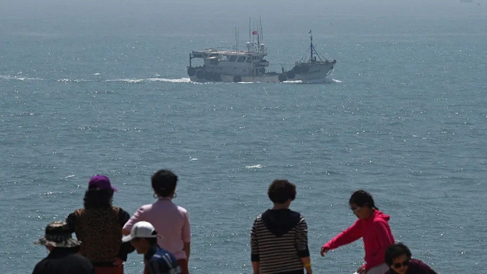 Kineske ribarske „milicije“ Pojačavaju Sivi-Zonski Pritisak na Tajvan — Hiljade Plovila Formiralo Blokadu