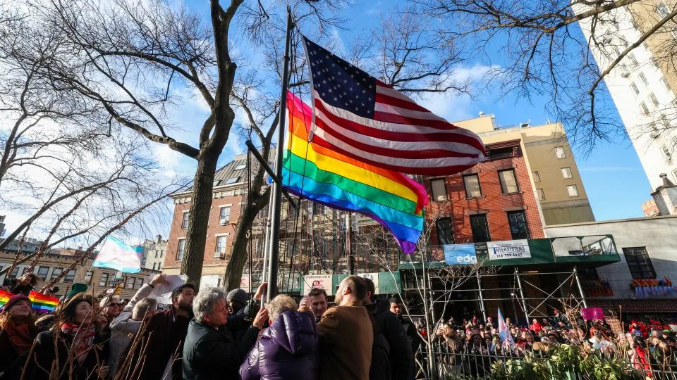 Poljubac Koji Može Vršiti Kaznu: Kako Se Klima Protiv LGBTQ U Africi Zaoštrava