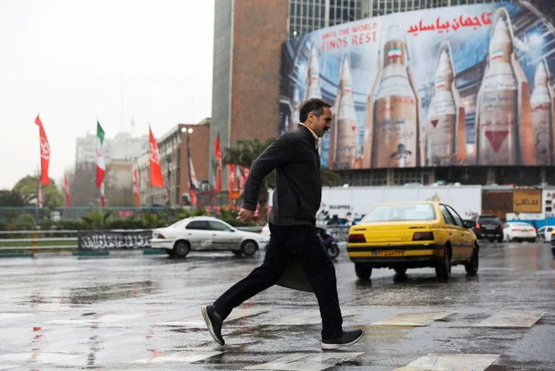 Izrael Planira Najmanje Tri Sedmice Rata; Vazdušni Napadi Pogađaju Iran, Dronovi Gađaju UAE