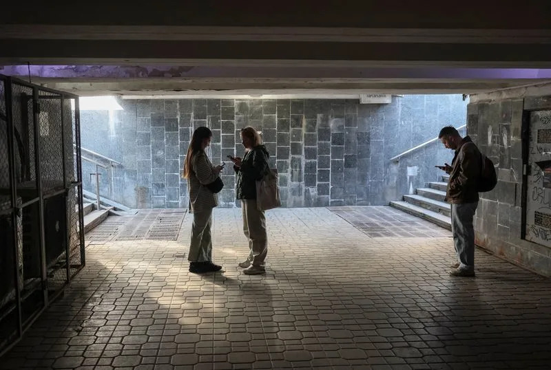 Retki dnevni napad dronovima na Kijev: Vazdušna odbrana oborila 194 od 211, krhotine pale na Trg nezavisnosti