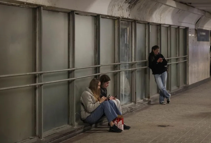 Retki dnevni napad dronovima na Kijev: Vazdušna odbrana oborila 194 od 211, krhotine pale na Trg nezavisnosti