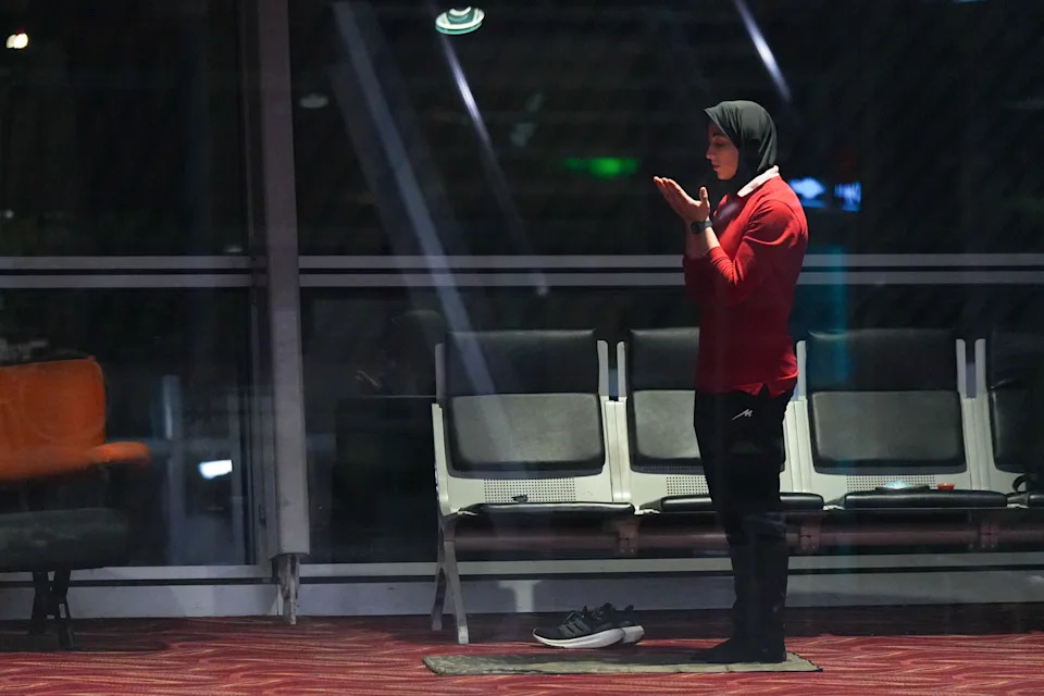 Politizovana drama oko iranskog ženskog fudbalskog tima u Australiji — pet se vratilo, dve ostale