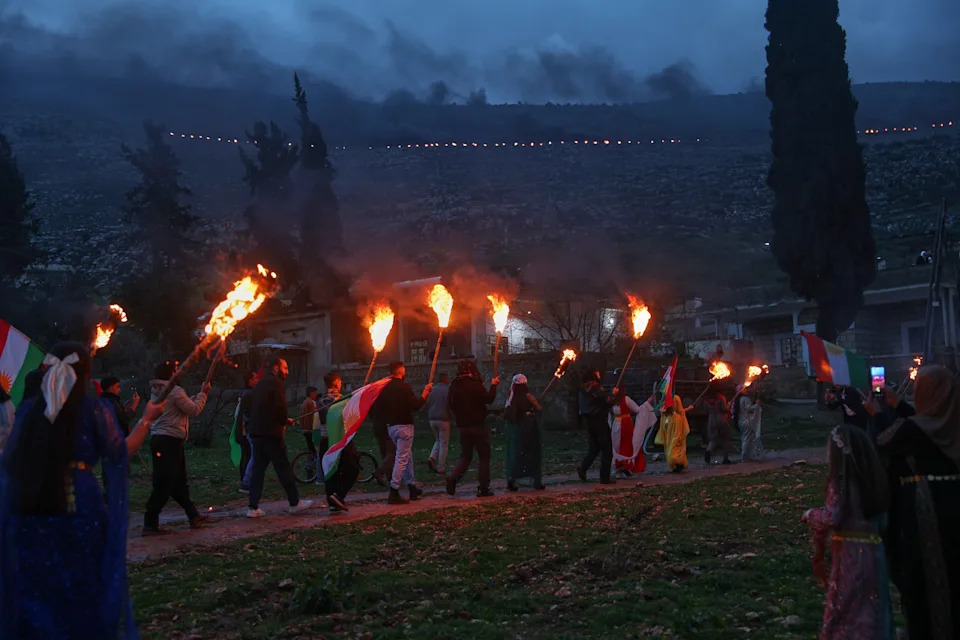 Stotine Kurda Vratilo Se u Afrin i Proslavilo Nowruz Po Prvi Put Posle Progonstva