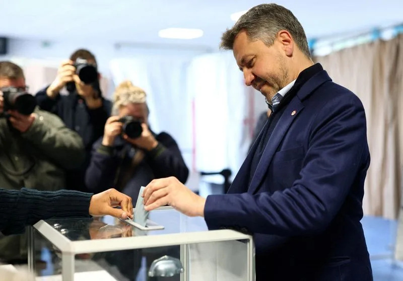 Pariz i Marsej u centru pažnje: Drugi krug lokalnih izbora u Francuskoj