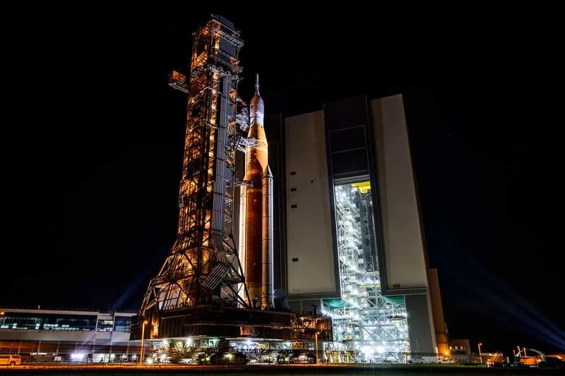 NASA Vraća Artemis 2 Na Lansirnu Rampu — Put Ka Mesecu Se Nastavlja