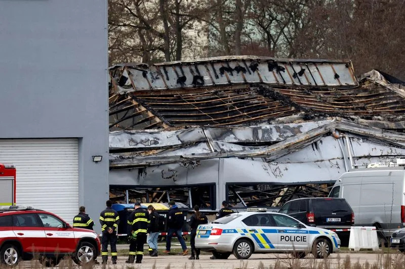 Požar U Tvornici LPP: Češka Istražuje Moguću Rusku Povezanost, Isporuka 40 Dronova Neometana