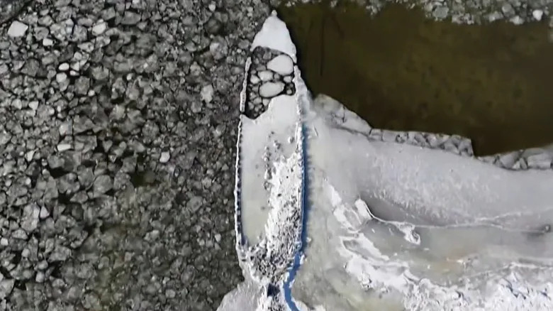 Olupina Švedskog Ratnog Broda Izlazi Na Površinu Posle 400 Godina — Otkrivena Kod Stokholma